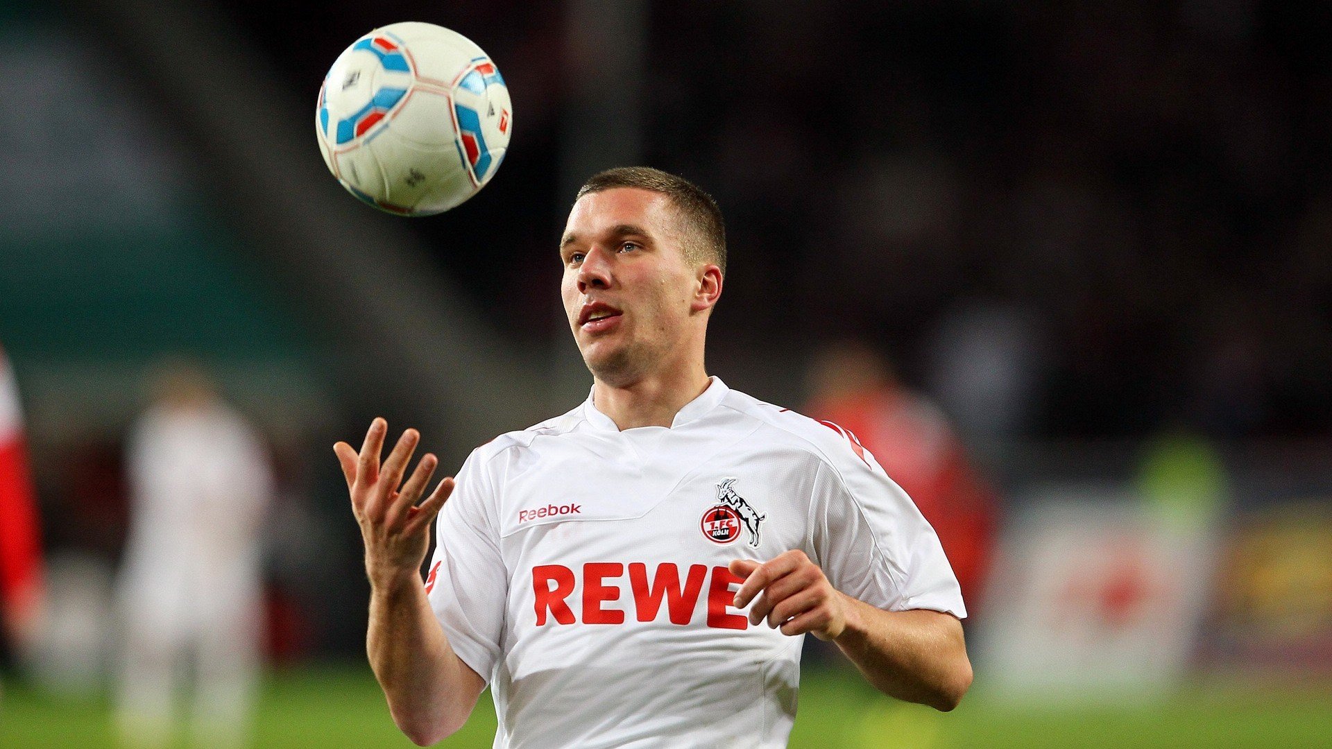 世界杯预选赛中国足球爆冷 球迷态度变得复杂，足球世界杯预选赛中国队比赛时间